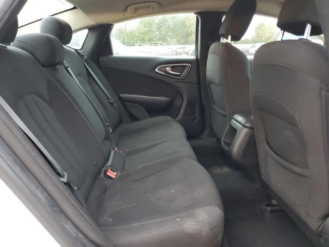 Photo 10 from auction – 2015 CHRYSLER 200 LIMITE with VIN 1C3CCCAB7FN753711
