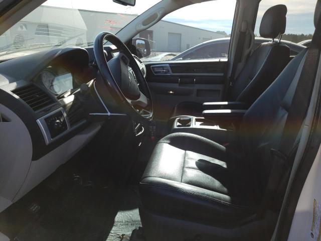 Photo 7 from auction – 2010 CHRYSLER TOWN & COU with VIN 2A4RR5D15AR298527