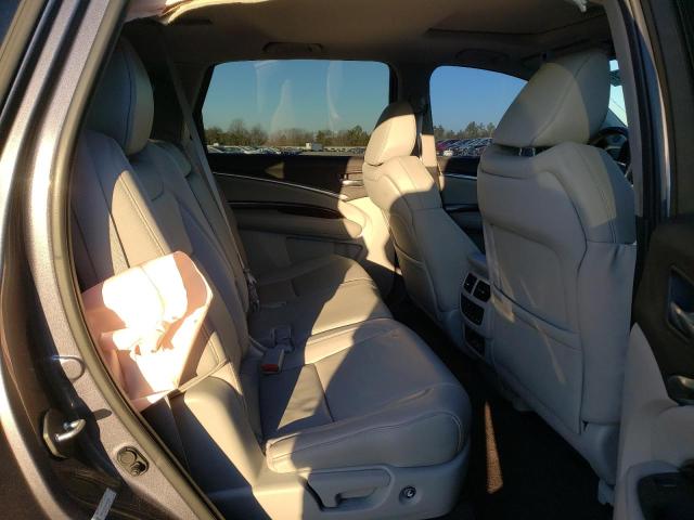 Photo 11 from auction – 2017 ACURA MDX TECHNO with VIN 5J8YD3H59HL001619