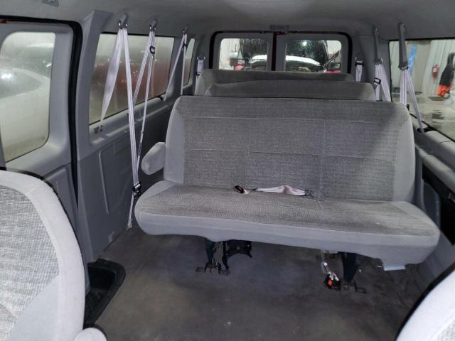 Photo 10 from auction – 2000 FORD ECONOLINE with VIN 1FBSS31LXYHB81736