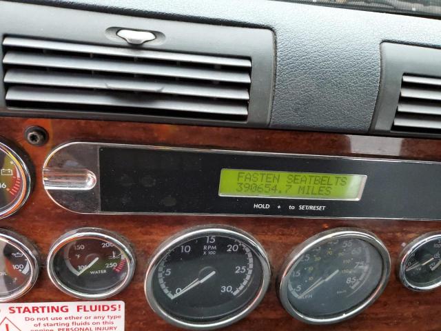 Photo 9 from auction – 2011 FREIGHTLINER CASCADIA 1 with VIN 1FUGGBDV2BSAZ2369