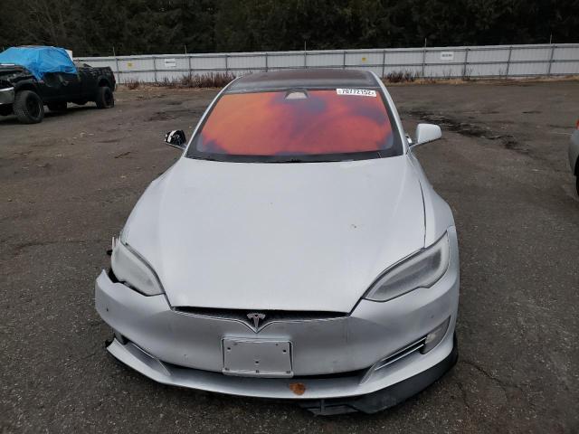 Photo 5 from auction – 2018 TESLA MODEL S with VIN 5YJSA1E2XJF262519