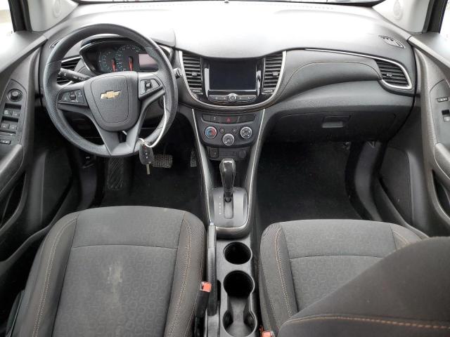 Photo 8 from auction – 2020 CHEVROLET TRAX LS with VIN 3GNCJKSB1LL315201