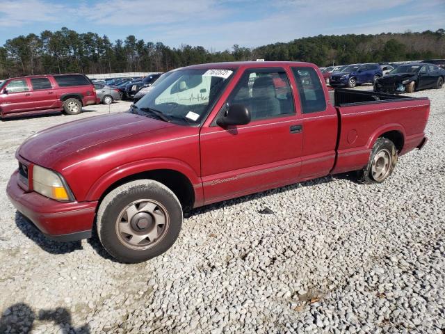 GMC SONOMA 1998 with VIN 1GTCS19X3W8502105 - Photo from auction