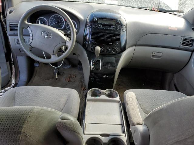 Photo 8 from auction – 2004 TOYOTA SIENNA CE with VIN 5TDZA23CX4S199115
