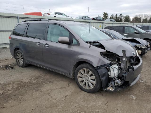 Photo 4 from auction – 2013 TOYOTA SIENNA XLE with VIN 5TDDK3DC8DS064310