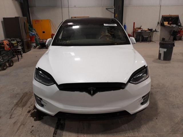 Photo 5 from auction – 2018 TESLA MODEL X with VIN 5YJXCBE43JF115904