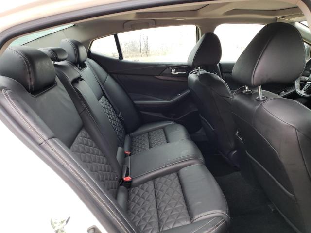 Photo 10 from auction – 2017 NISSAN MAXIMA 3.5 with VIN 1N4AA6AP3HC403793