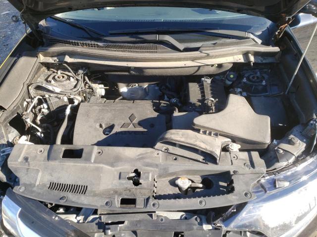 Photo 12 from auction – 2018 MITSUBISHI OUTLANDER with VIN JA4AD3A35JZ049267