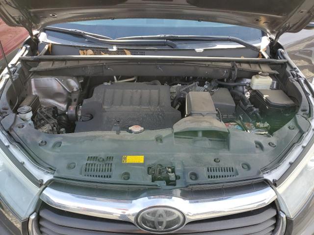 Photo 12 from auction – 2016 TOYOTA HIGHLANDER with VIN 5TDYKRFH2GS141089