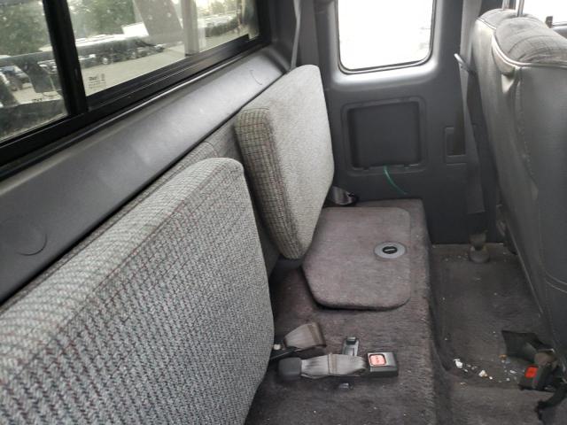Photo 10 from auction – 1990 TOYOTA PICKUP 1/2 with VIN JT4VN13D4L5036857