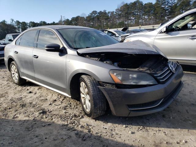 Photo 4 from auction – 2015 VOLKSWAGEN PASSAT S with VIN 1VWAT7A38FC032485