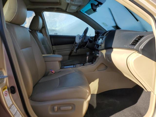 Photo 5 from auction – 2013 TOYOTA HIGHLANDER with VIN 5TDDK3EH9DS216069