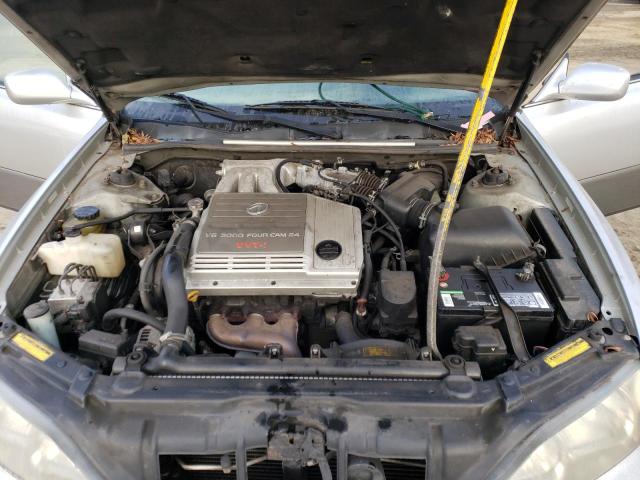 Photo 11 from auction – 2000 LEXUS ES 300 with VIN JT8BF28G2Y0274184