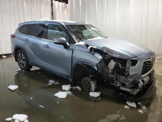 Photo 4 from auction – 2022 TOYOTA HIGHLANDER with VIN 5TDGZRBH2NS227514