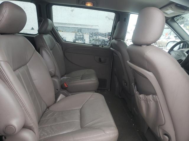 Photo 11 from auction – 2003 CHRYSLER TOWN & COU with VIN 2C4GP54L53R245804