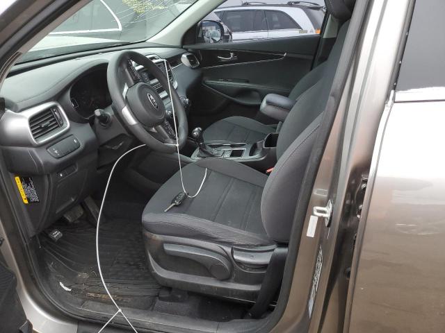 Photo 7 from auction – 2016 KIA SORENTO LX with VIN 5XYPG4A36GG164352