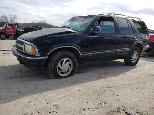 CHEVROLET BLAZER 1995 with VIN 1GNDT13W8S2163413 - Photo from auction