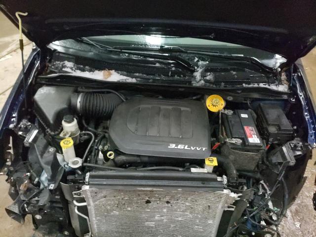 Photo 12 from auction – 2015 CHRYSLER TOWN & COU with VIN 2C4RC1CG7FR590631