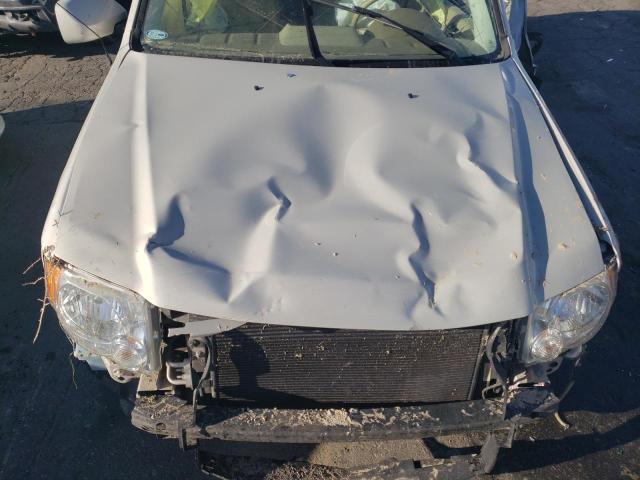 Photo 11 from auction – 2008 FORD ESCAPE LIM with VIN 1FMCU04118KA73555