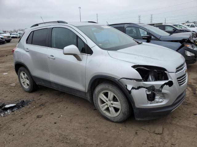 Zdjęcie 4 z aukcji – 2015 CHEVROLET TRAX 1LT z VIN 3GNCJLSBXFL210456