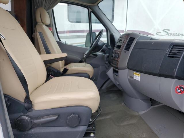 Photo 5 from auction – 2007 DODGE SPRINTER 3 with VIN WDXPF445679336938