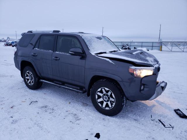 Photo 4 from auction – 2018 TOYOTA 4RUNNER SR with VIN JTEBU5JR8J5599429