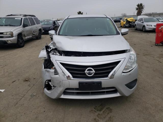 صورة رقم 5 من المزاد - 2016 NISSAN VERSA S مع VIN 3N1CN7AP2GL849341