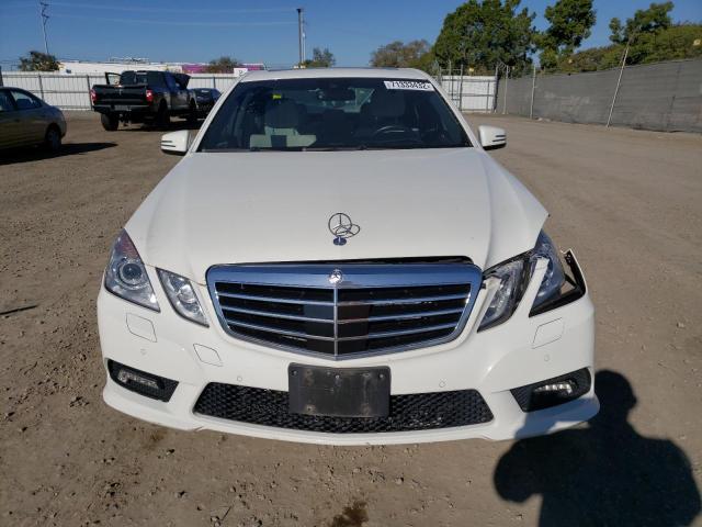 Photo 5 from auction – 2010 MERCEDES-BENZ E 550 with VIN WDDHF7CB6AA053424