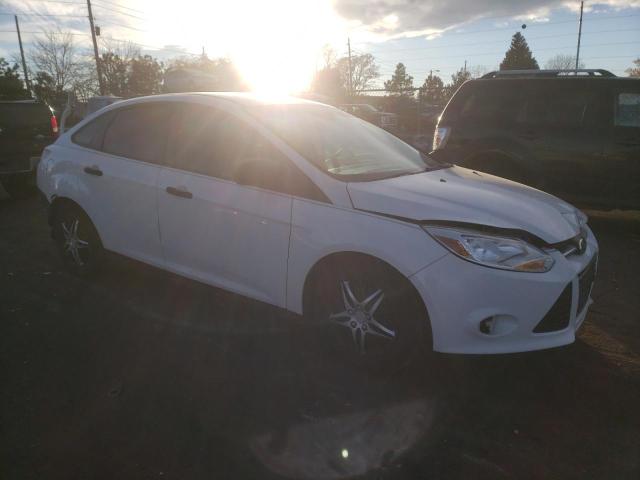 Photo 4 from auction – 2014 FORD FOCUS S with VIN 1FADP3E25EL363592