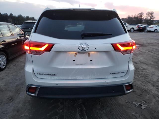 Photo 6 from auction – 2017 TOYOTA HIGHLANDER with VIN 5TDDZRFH9HS386600