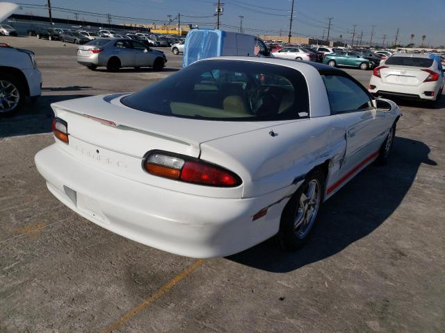 Photo 3 from auction – 1998 CHEVROLET CAMARO with VIN 2G1FP22K1W2142129