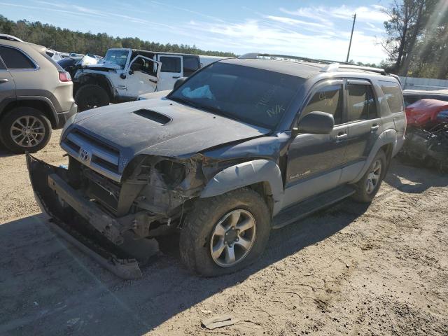 TOYOTA 4RUNNER SR 2003 with VIN JTEBU14RX30001989 - Photo from auction