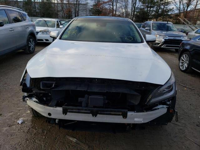 Photo 5 from auction – 2015 HYUNDAI GENESIS 3. with VIN KMHGN4JE2FU019535