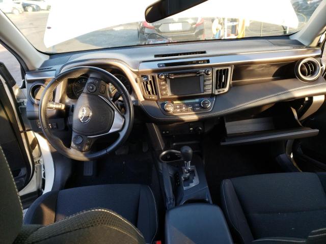 Photo 8 from auction – 2017 TOYOTA RAV4 XLE with VIN JTMWFREV0HJ718185