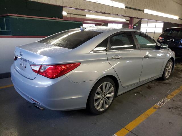 Photo 3 from auction – 2011 HYUNDAI SONATA SE with VIN 5NPEC4AC5BH201055