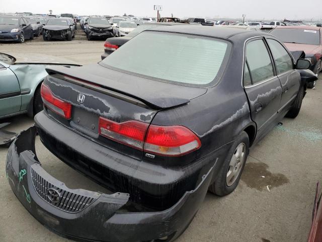Photo 3 from auction – 2002 HONDA UK with VIN 1HGCG16552A069900