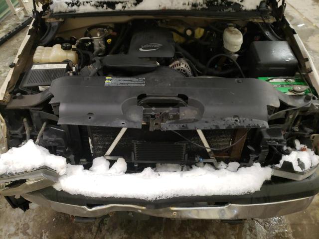 Photo 11 from auction – 2004 CHEVROLET SILVERADO with VIN 1GCEK19T34E198956
