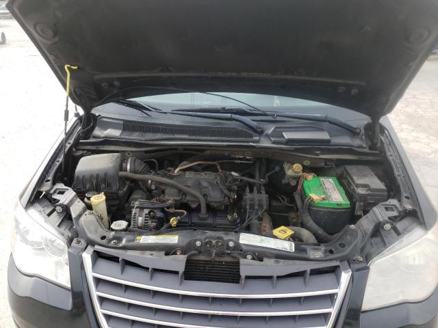 Photo 12 from auction – 2010 CHRYSLER TOWN & COU with VIN 2A4RR5D11AR413463