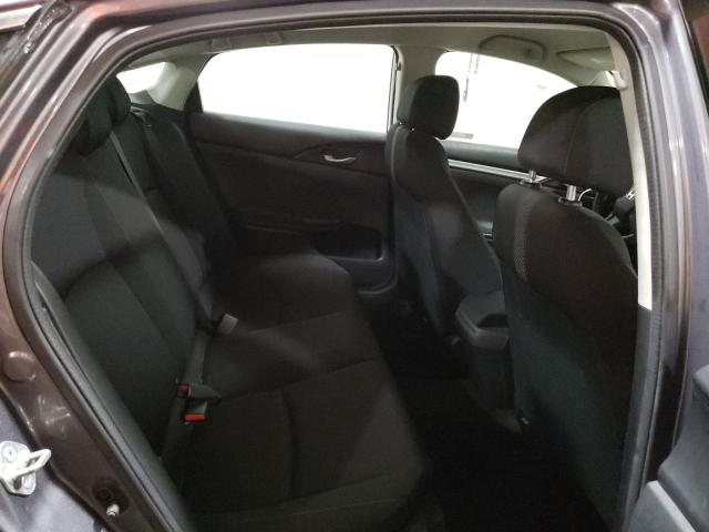 Photo 10 from auction – 2018 HONDA CIVIC LX with VIN 2HGFC2F53JH576647