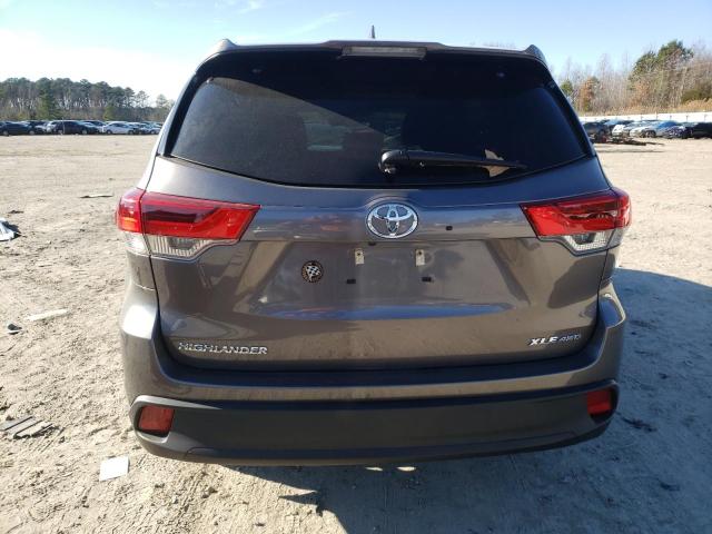 Photo 6 from auction – 2019 TOYOTA HIGHLANDER with VIN 5TDJZRFH5KS619012