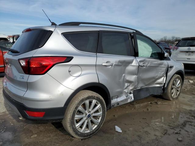 Photo 3 from auction – 2019 FORD ESCAPE SEL with VIN 1FMCU9HD9KUC22377