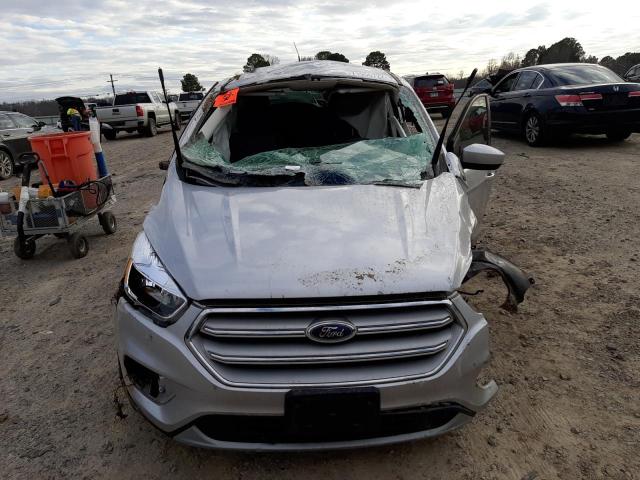 Photo 5 from auction – 2019 FORD ESCAPE SE with VIN 1FMCU0GD1KUA24583