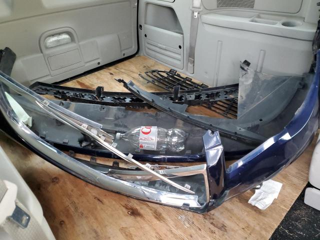 Photo 13 from auction – 2016 CHRYSLER TOWN & COU with VIN 2C4RC1CG7GR222032