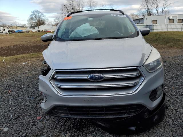 Photo 5 from auction – 2017 FORD ESCAPE SE with VIN 1FMCU9G98HUD85625