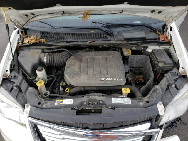 Photo 12 from auction – 2013 CHRYSLER TOWN & CNT with VIN 2C4RC1BG6DR645200