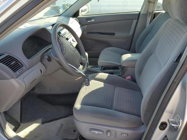 Photo 7 from auction – 2005 TOYOTA CAMRY LE with VIN 4T1BE30K75U576709
