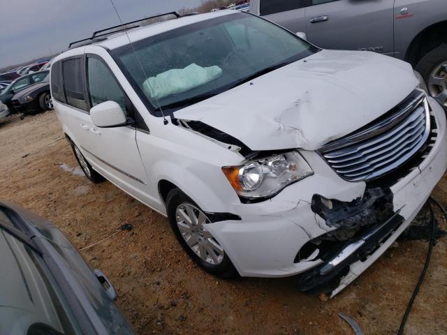 Photo 4 from auction – 2016 CHRYSLER TOWN & COU with VIN 2C4RC1BG0GR290335