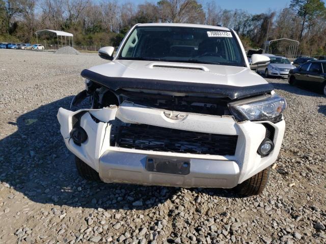 Photo 5 from auction – 2019 TOYOTA 4RUNNER with VIN JTEBU5JRXK5638250