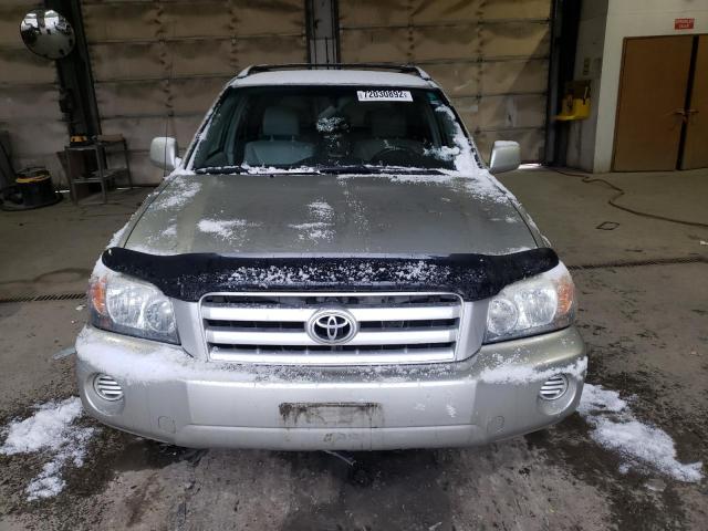 Photo 5 from auction – 2004 TOYOTA HIGHLANDER with VIN JTEHD21A740029040